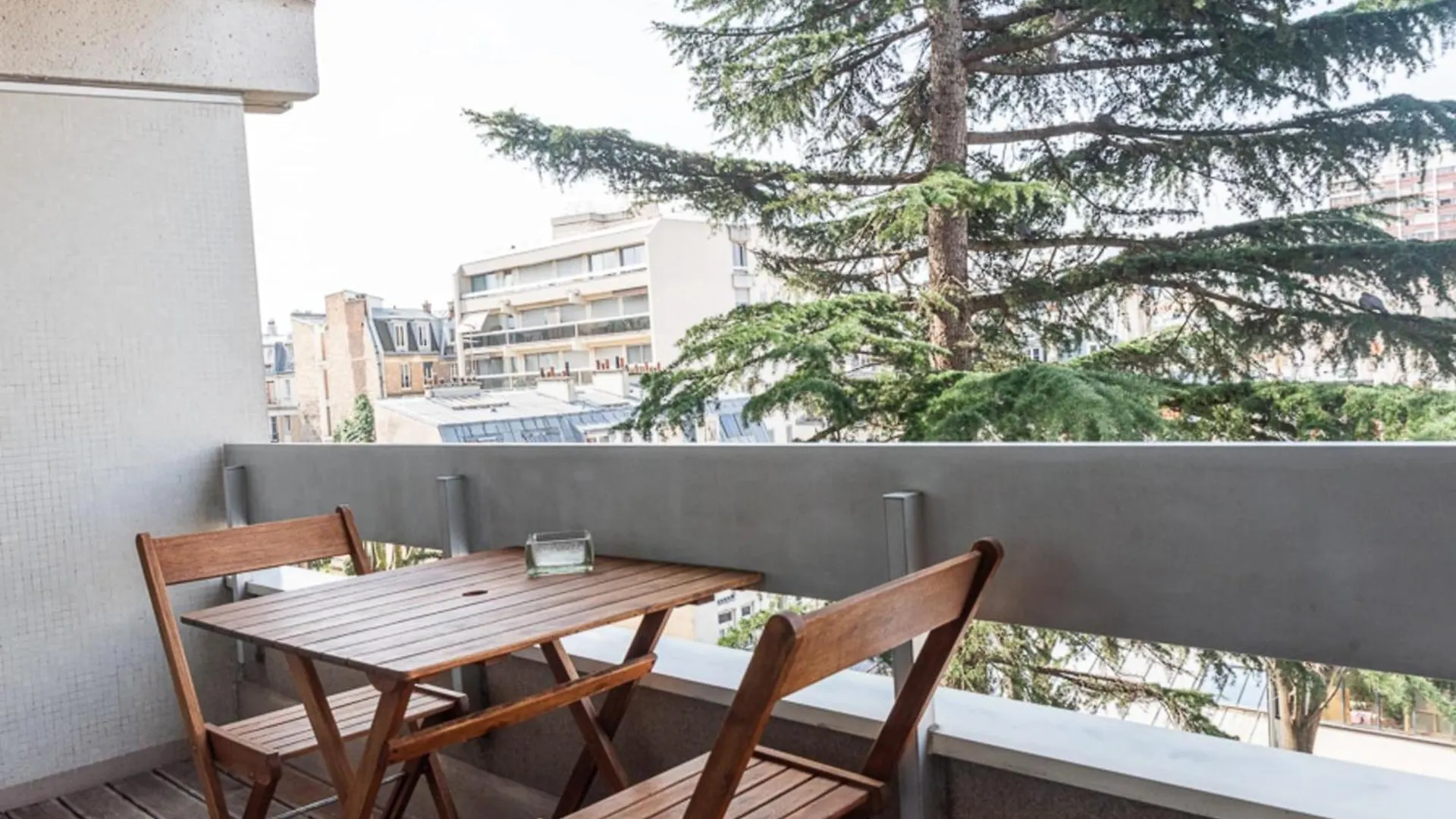 Apartment Spacious Cocoon With 2 Balconies *